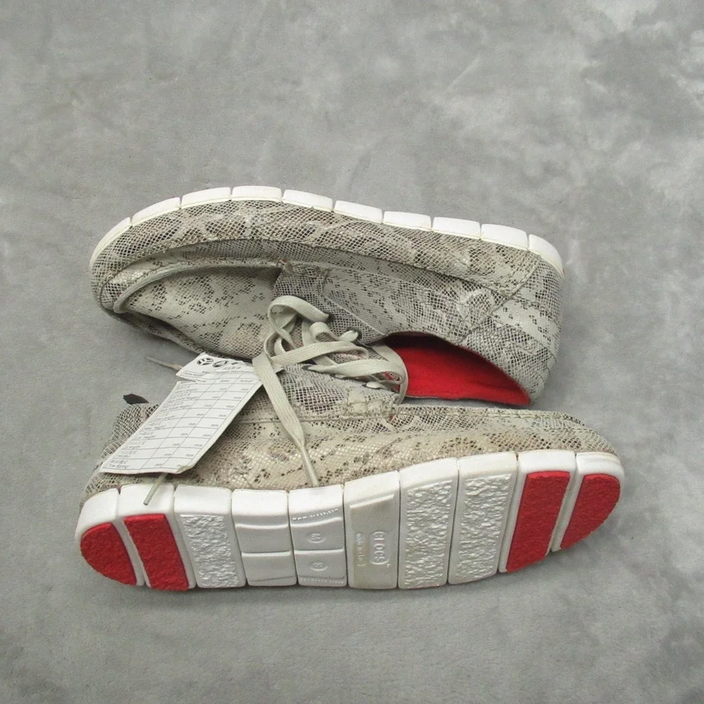 Crocs‎ Mens 8 Boat Shoes White Snakeskin Graphic Light Lace Up Casual RARE NEW